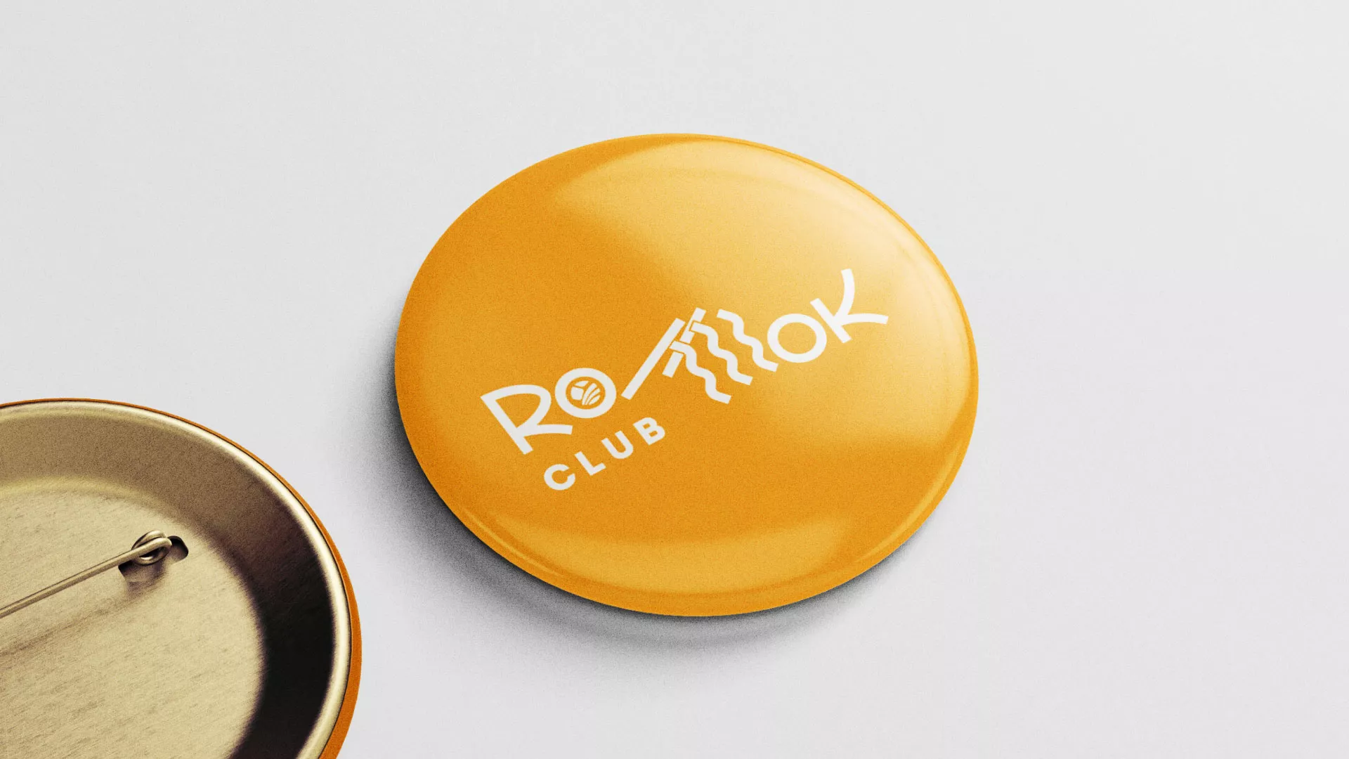 Создание логотипа суши-бара «Roll Wok Club» в Серпухове